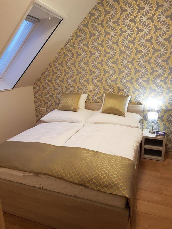 Silver Lodge Apartments Эгер Экстерьер фото