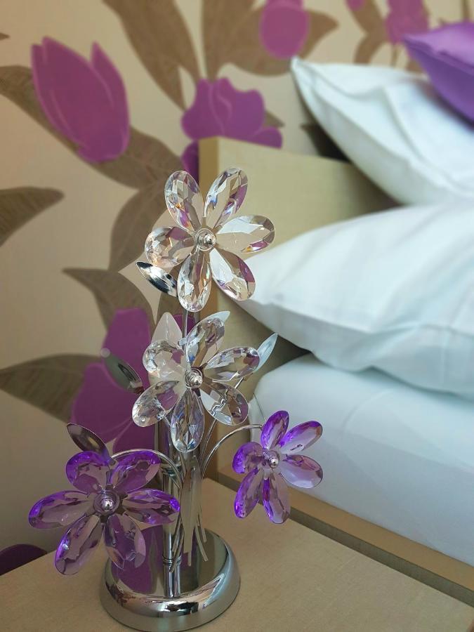 Silver Lodge Apartments Эгер Экстерьер фото