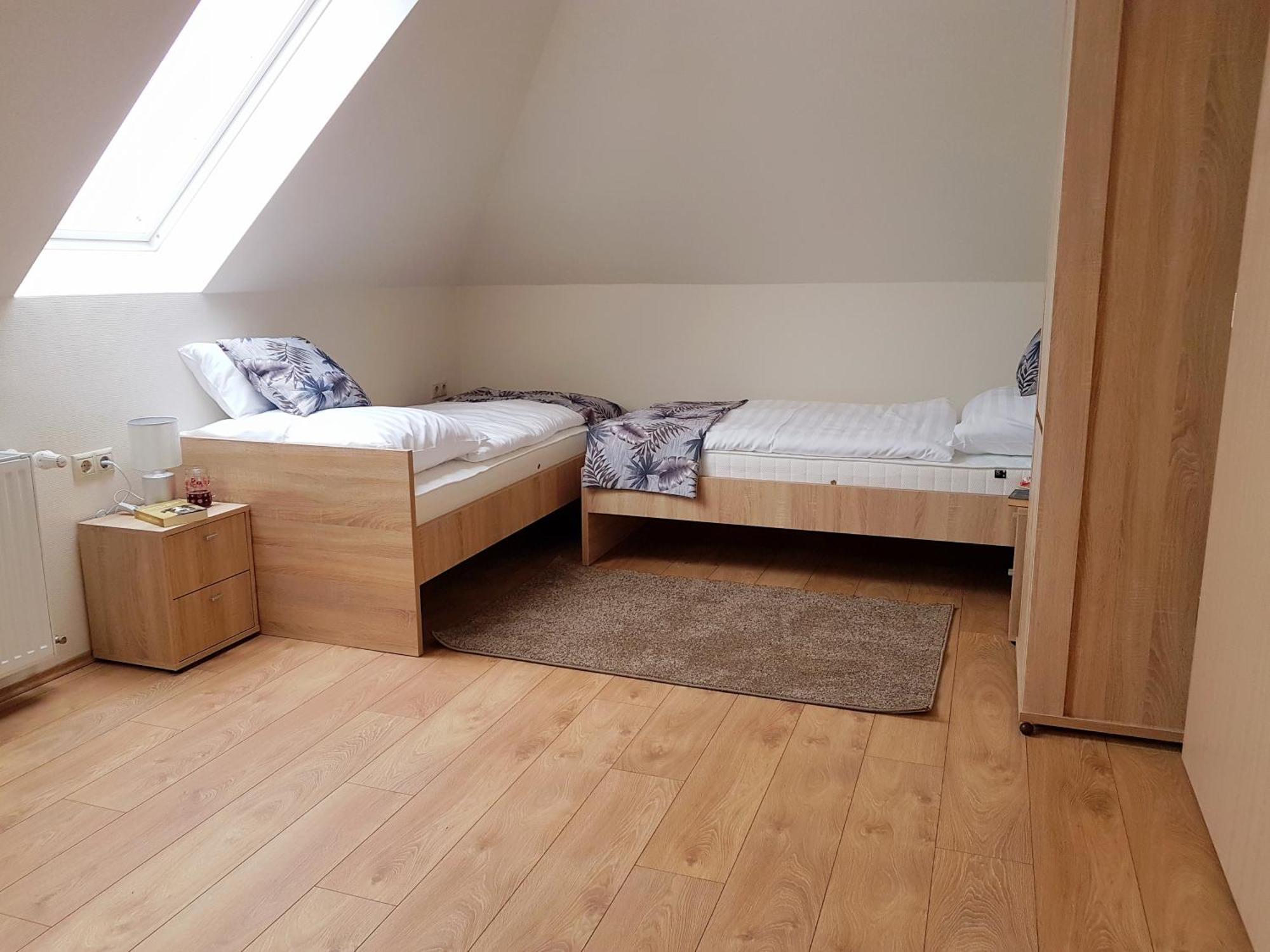 Silver Lodge Apartments Эгер Номер фото