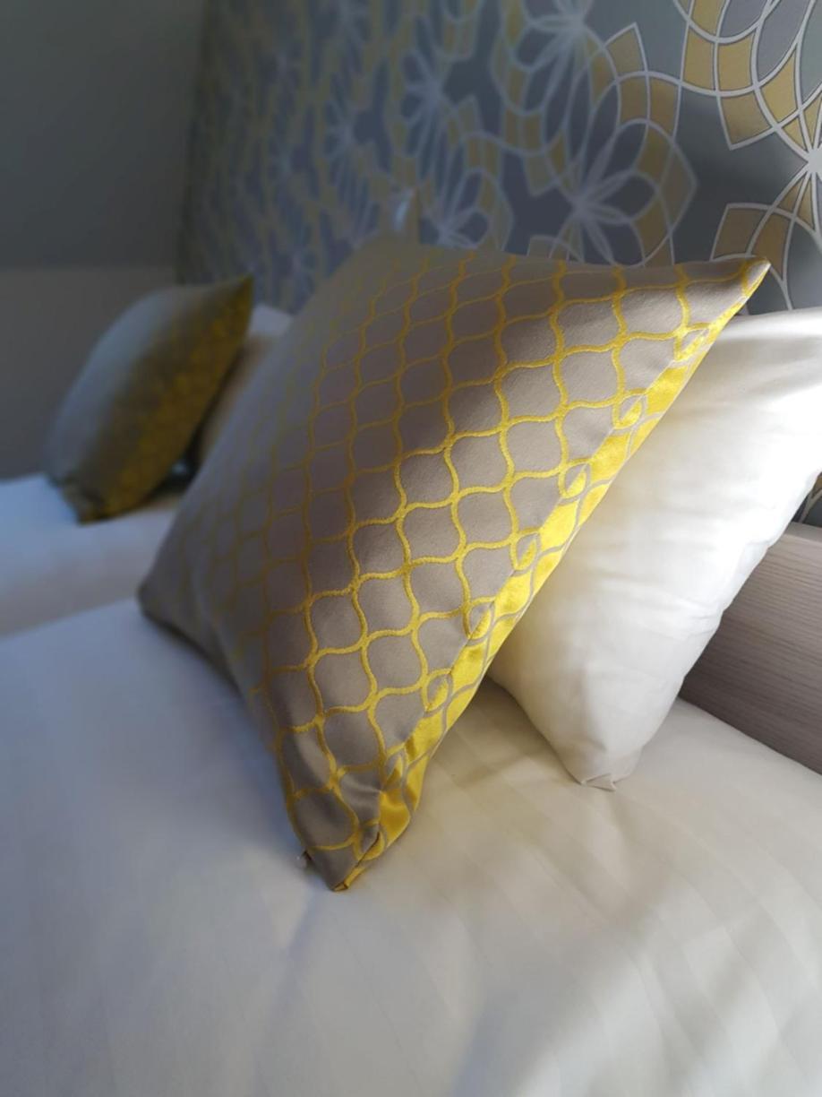 Silver Lodge Apartments Эгер Номер фото